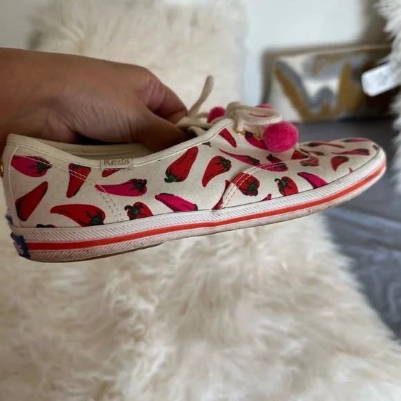 Keds x Kate Soade Women's White and Pink spicy Chili Pepper Sneakers Pom pom 7 - Picture 3 of 11
